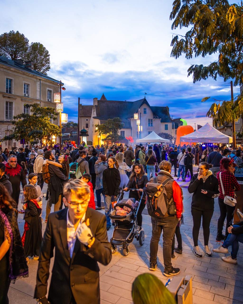 Halloween 2025 Cusset (9 sur 17) - Grande